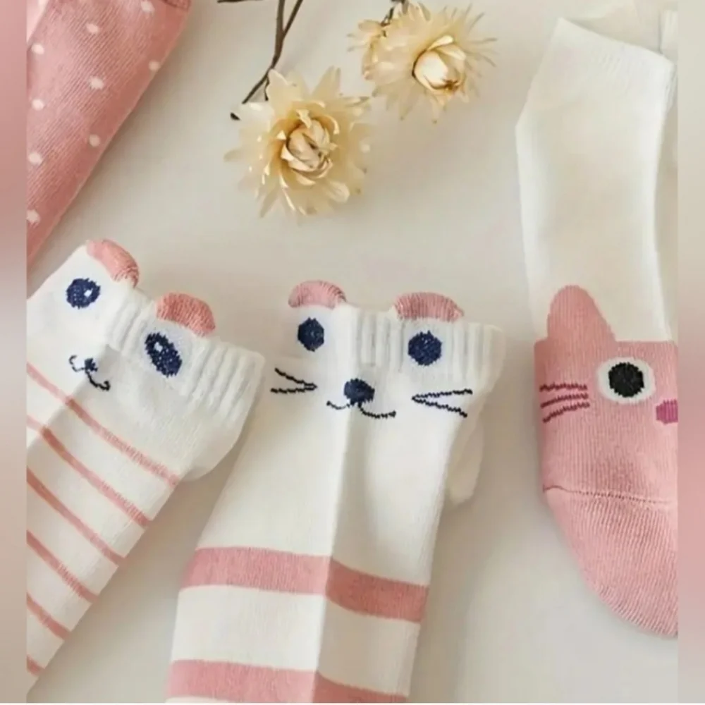 5 pairs Adorable Cartoon Cat Print Novelty Ankle Socks